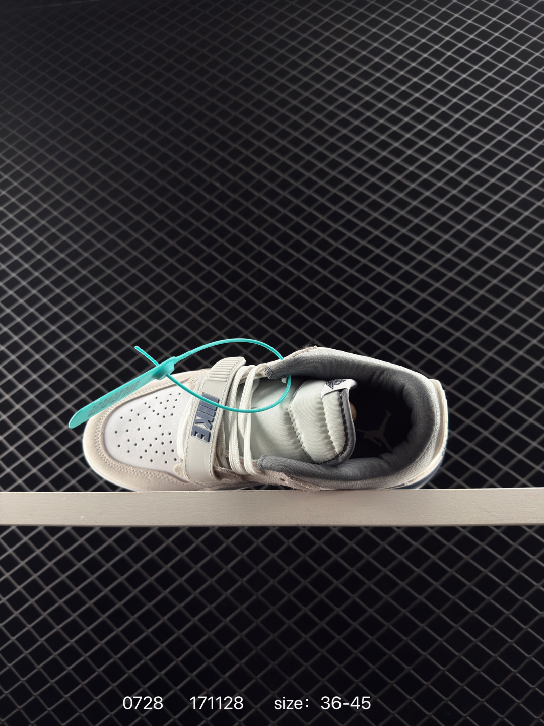 Air Jordan Legacy 312